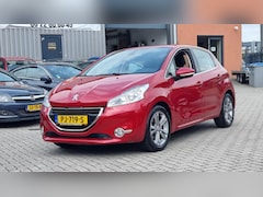 Peugeot 208 - 1.2 VTi Allure LEER-NAVI-BLUETOOTH-LMV-STOEL VERW
