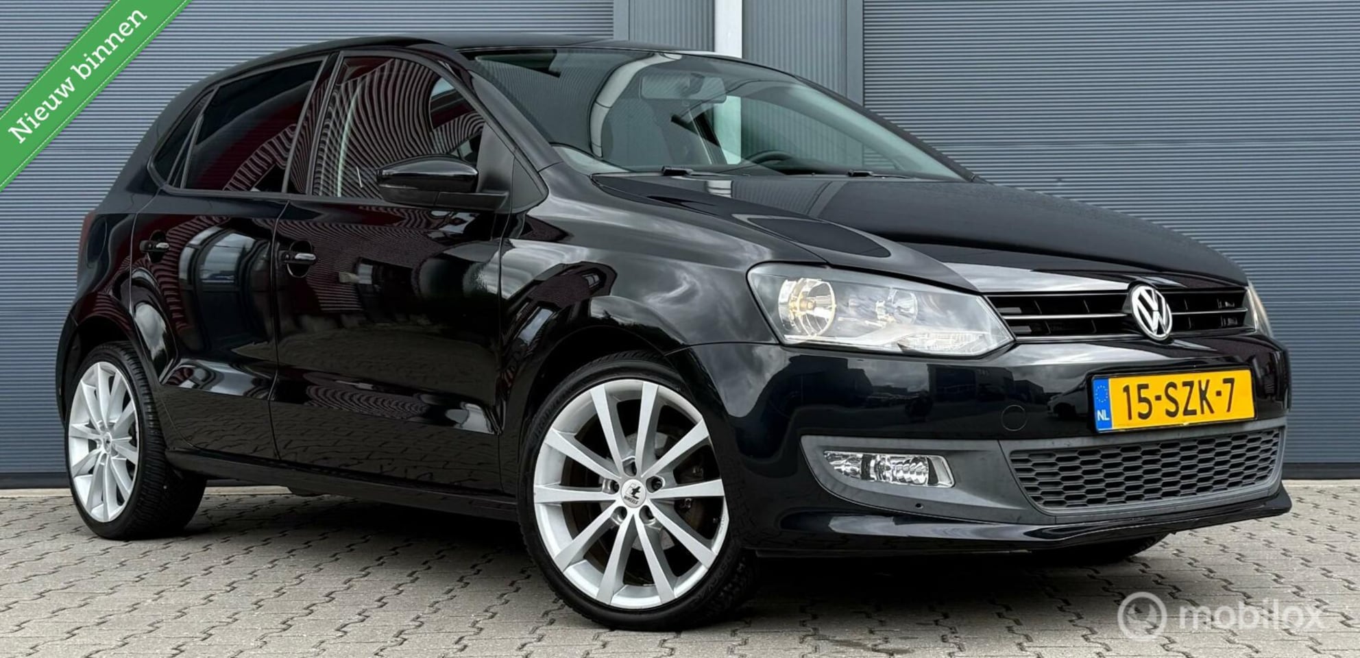 Volkswagen Polo - 1.2 TSI Comfortline 5 deurs Airco/Cruise/Elektr.pakket - AutoWereld.nl