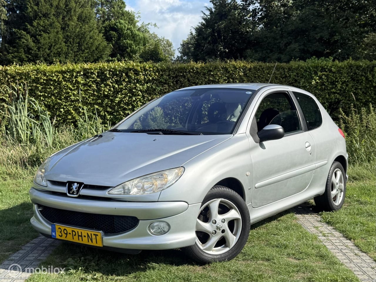 Peugeot 206 - 1.4-16V XS nieuwe APK! koude airco - AutoWereld.nl