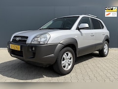 Hyundai Tucson - 2.0i Dynamic World Cup edition Airco Trekhaak