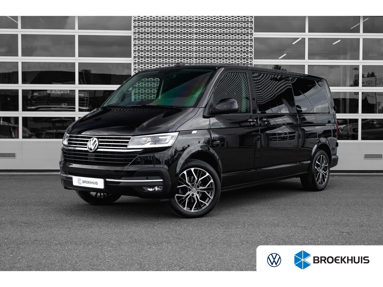 Volkswagen Transporter - Highline | DSG 150pk | Led | Dubbele Schuifdeur | Adaptive Cruise | Dubbele Cabine - AutoWereld.nl