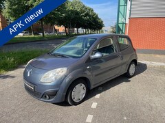 Renault Twingo - 1.2-16V 75 Expression ECO 2 | KM 178600 NAP | APK TM 31/05/2026 (NW) ISOFIX EL.RAMEN + EL.