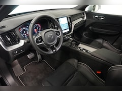 Volvo XC60 - 2.0 T5 R-Design Automaat Navigatie Camera BLIS Parkeer sensoren LED | 19" lichtmetalen vel