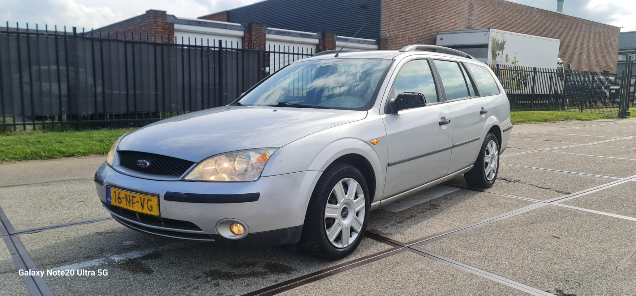 Ford Mondeo Wagon - 1.8-16V Cool Edition AIRCO evt. nieuwe APK €150 all in - AutoWereld.nl