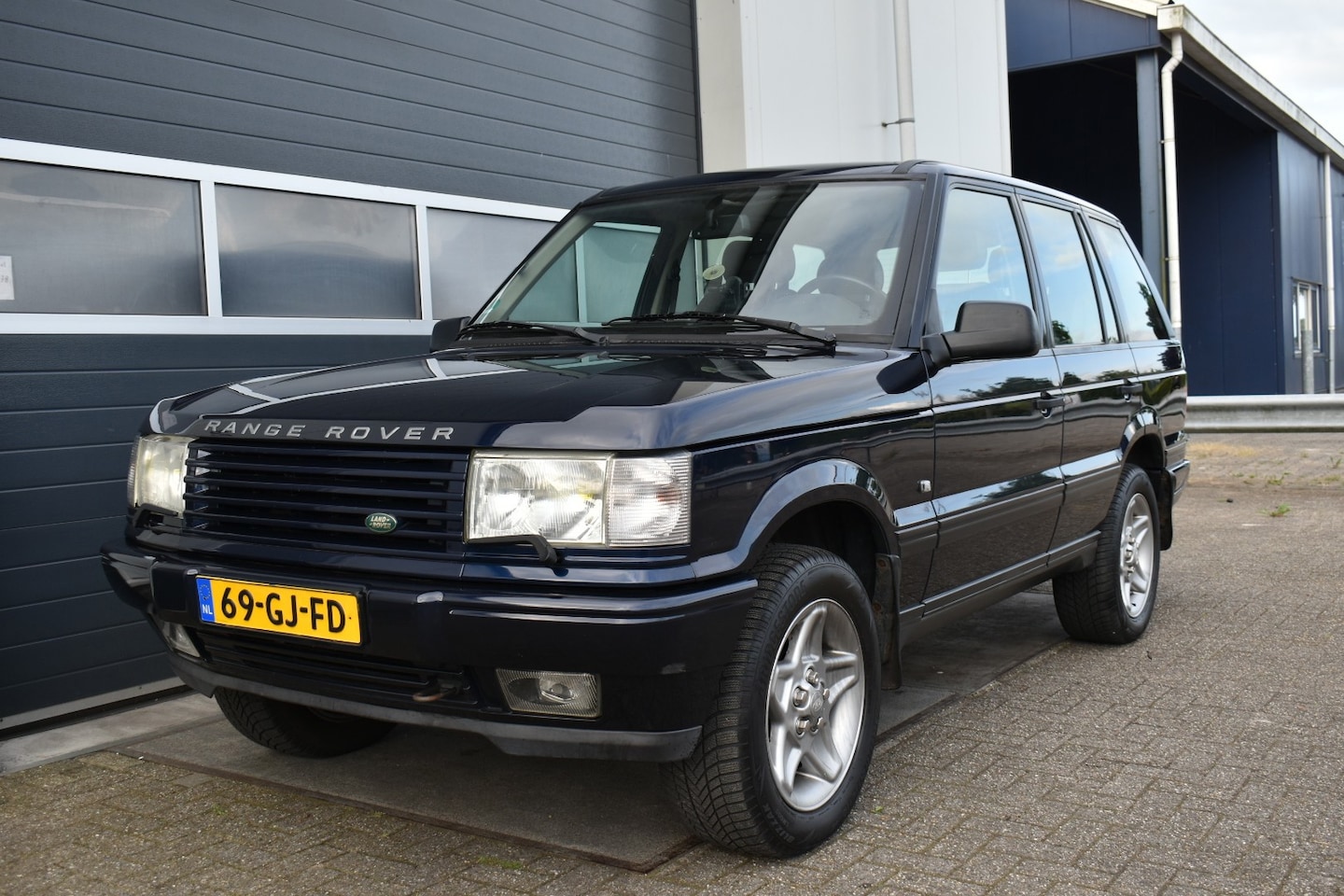 Land Rover Range Rover - 4.6 HSE 4x4 weinig km. - AutoWereld.nl
