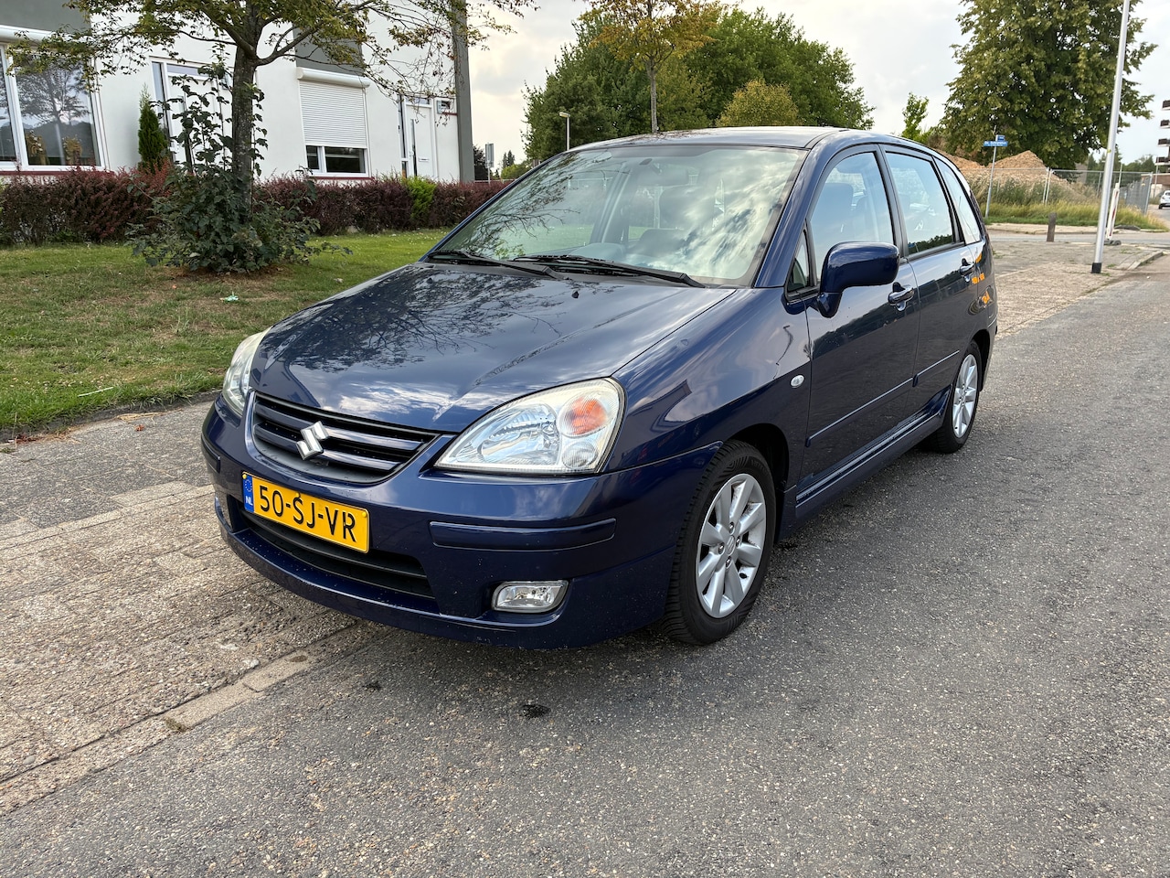 Suzuki Liana - 1.6 Exclusive - AutoWereld.nl