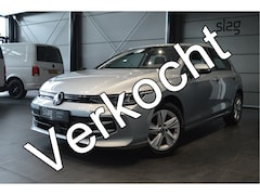 Volkswagen Golf - 1.5 TSI Life app connect clima cruise led pdc 16 inch