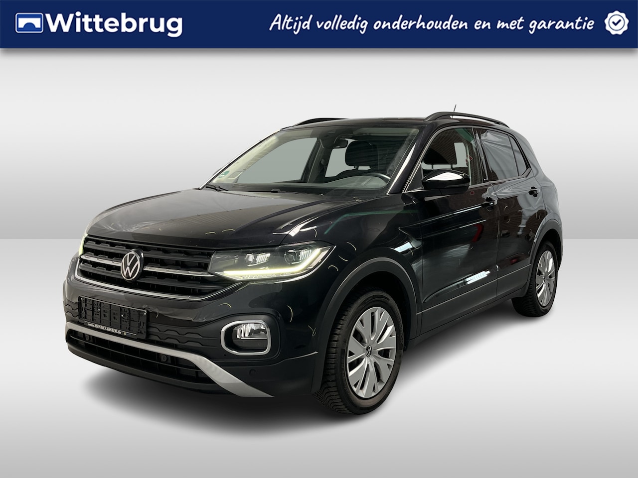 Volkswagen T-Cross - 1.0 TSI Life / AUTOMAAT/ PARK.SENSOREN V+A/ APP-CONNECT/ STOEL VERWARM./ DIGITAL DASH/ ACC - AutoWereld.nl