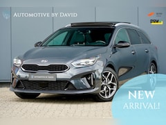 Kia Cee'd Sportswagon - Ceed 1.4 T-GDi 140 pk GT-LINE AUTOMAAT / PANORAMADAK / 1e EIGENAAR / ADAPTIEVE CRUISE CONT