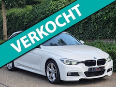 BMW 3-serie Touring - 320i M Sport Shadow EX 6WB Panorama Apple CarPlay Digitaal Teller NAP 2e-Eig F31