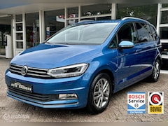 Volkswagen Touran - 1.4 TSI Highline 7p Led, Climat, ACC, Pano, Camera, LM