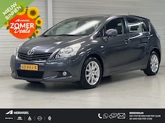 Toyota Verso - 1.8 VVT-i Business / Dealer Onderhouden / All Seasonbanden / Trekhaak 1300 KG / Panoramada