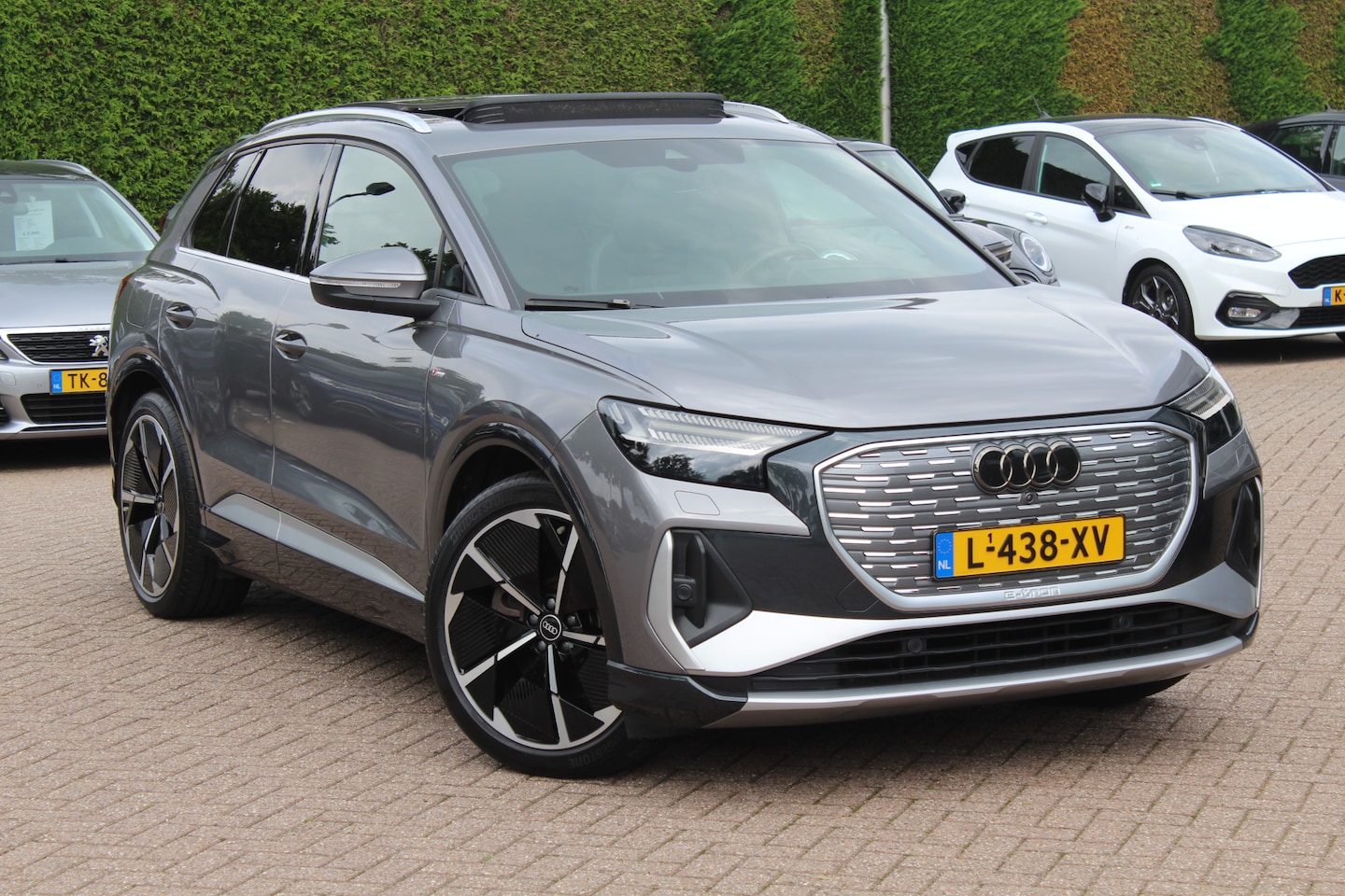 Audi Q4 e-tron - 40 Launch edition S Competition 77 kWh / Full option! / Panoramadak / Camera / RS Stoelen - AutoWereld.nl