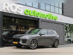 Porsche Cayenne - 3.0 E-Hybrid | NAP | PANO | HUD | MEMORY | SPORTUITLAAT | BOSE | STUURVERW |
