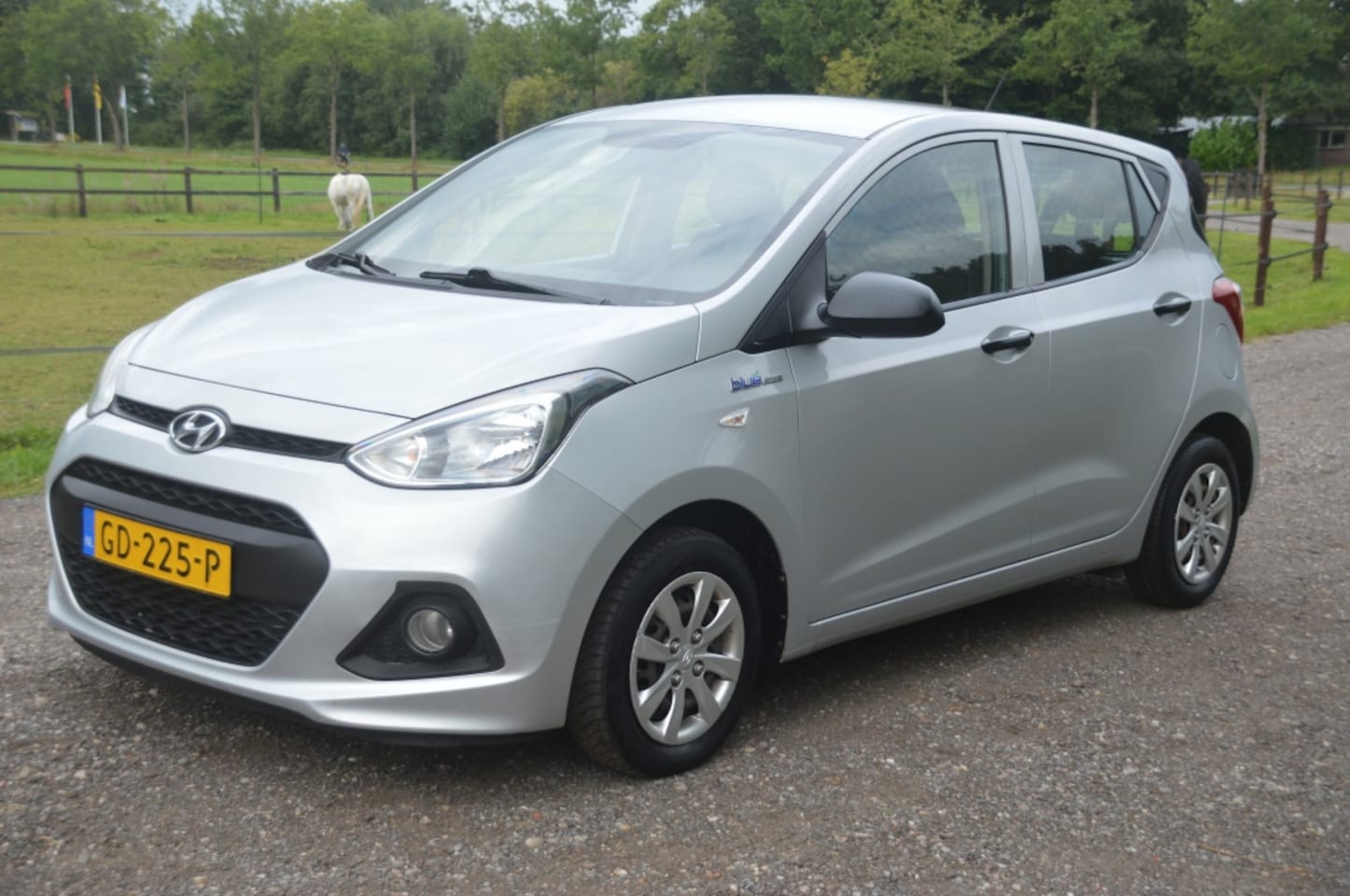Hyundai i10 - 1.0i i-Drive 2015 Grijs - AutoWereld.nl