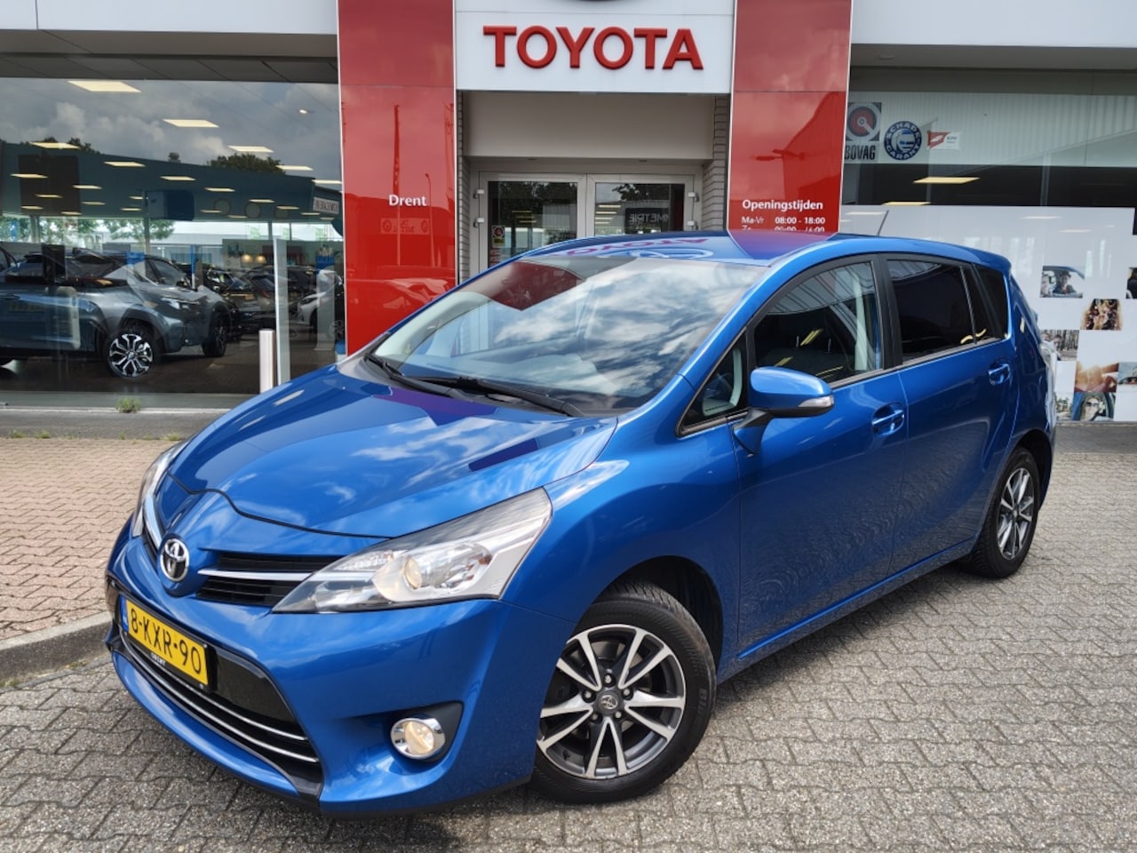 Toyota Verso - 1.8 VVT-i Aspiration 7p. | Goed Onderhouden! | Trekhaak | Cruise - AutoWereld.nl