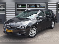 Opel Astra Sports Tourer - 1.2 Launch Edition