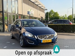 Volvo V60 - 1.6 T3 Ocean Race (bj 2012) XENON|PDC|NAVI|LMV
