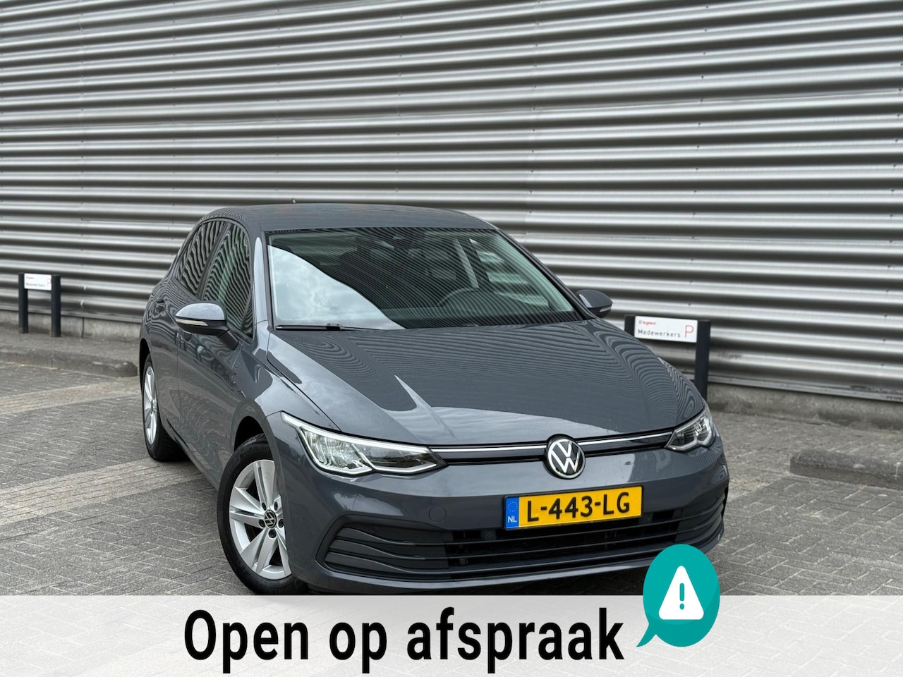 Volkswagen Golf - 1.5 TSI 5D 110KW Highline (bj 10-2020) LED|AMBIANCE|VIRTUAL - AutoWereld.nl