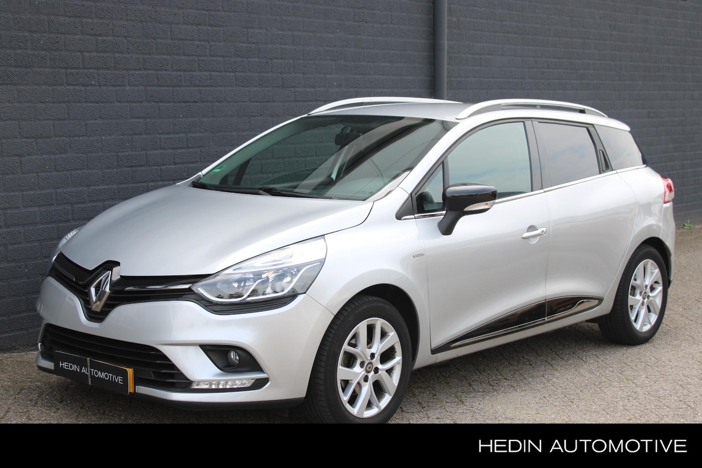 Renault Clio Estate - 0.9 TCe Limited | Navigatie | Lage kilometerstand | 1e eigenaar | - AutoWereld.nl