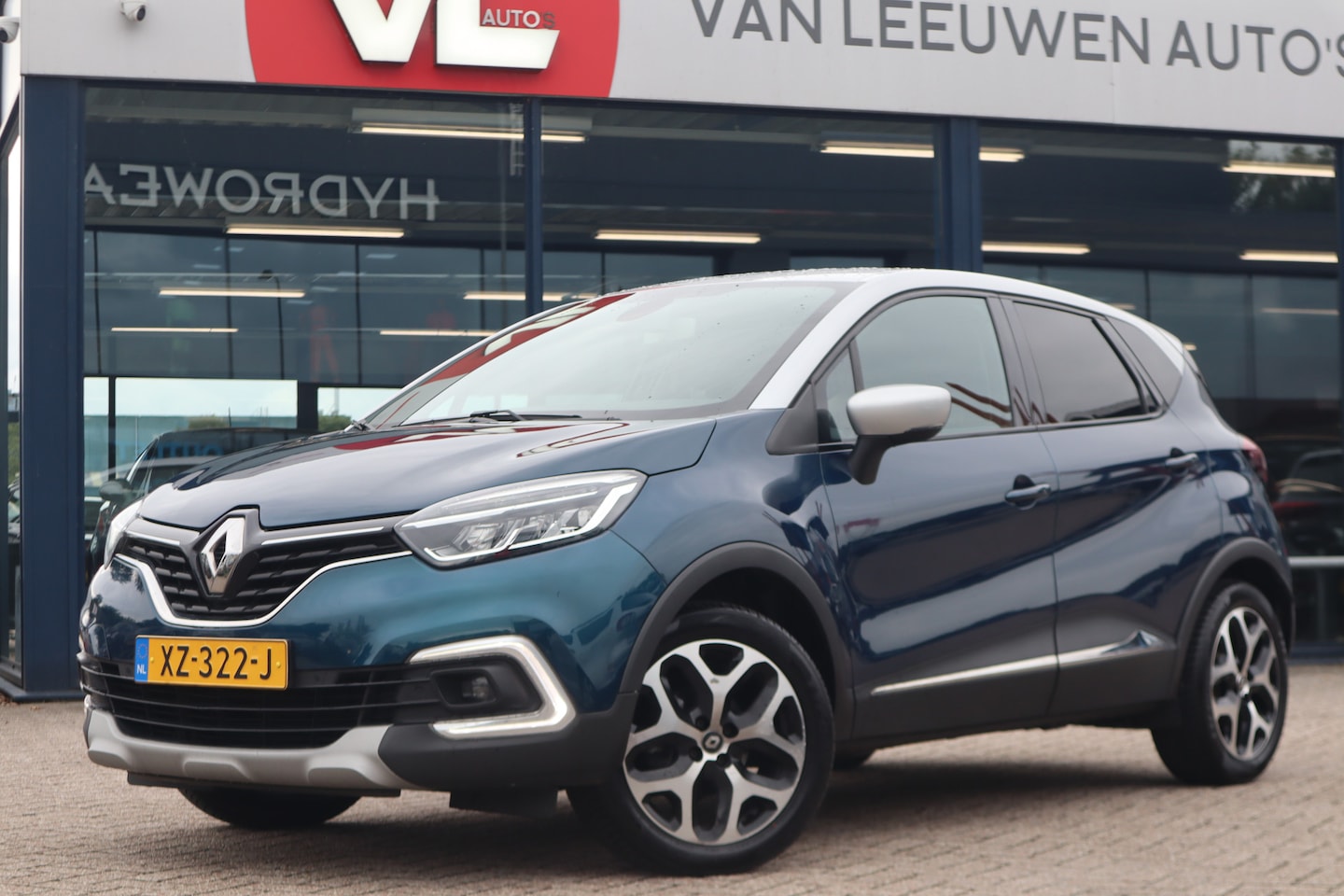 Renault Captur - 0.9 TCe Intens | Nieuw Binnen! | Trekhaak | Cruise | Lichtmetaal - AutoWereld.nl