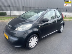 Peugeot 107 - 1.0-12V XR Apk 3-2026