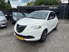 Lancia Y(psilon) - Ypsilon 0.9 TwinAir Elefantino Plus Airco