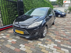 Ford Fiesta - 1.4 Sport 2010 Spoilers Clima Lm velgen