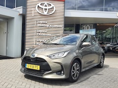 Toyota Yaris - 1.5 Hybrid Dynamic NL-AUTO LED KEYLESS APPLE/ANDROID CLIMA CAMERA AD-CRUISE