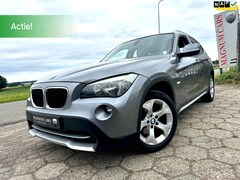 BMW X1 - SDrive18i Executive 5D NAP Trekhaak Airco Navi Scherm