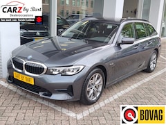 BMW 3-serie Touring - 330e BUSINESS EDITION PLUS AUTOMAAT Trekhaak wegklapbaar | Stuuverwarming | Navi+HD