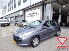 Peugeot 206 - 1.1 XR Airco 87.288 KM + N.A.P. 2e EIGENAAR