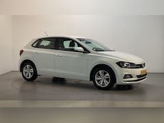 Volkswagen Polo - 1.0 TSI Comfortline Business Parkeersensoren Climate Control Navigatie