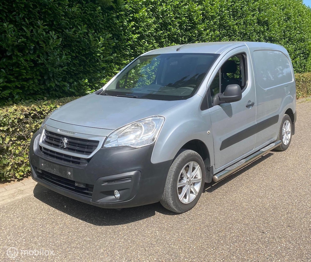 Peugeot Partner - bestel 1.6 BlueHDi 3 ZITPLAATSEN AIRCO EURO 6 - AutoWereld.nl