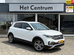 Volkswagen T-Cross - 1.5 TSI Style - Trekhaak - Keyless - Camera - Stoelverwarming - Dig. Cockpit