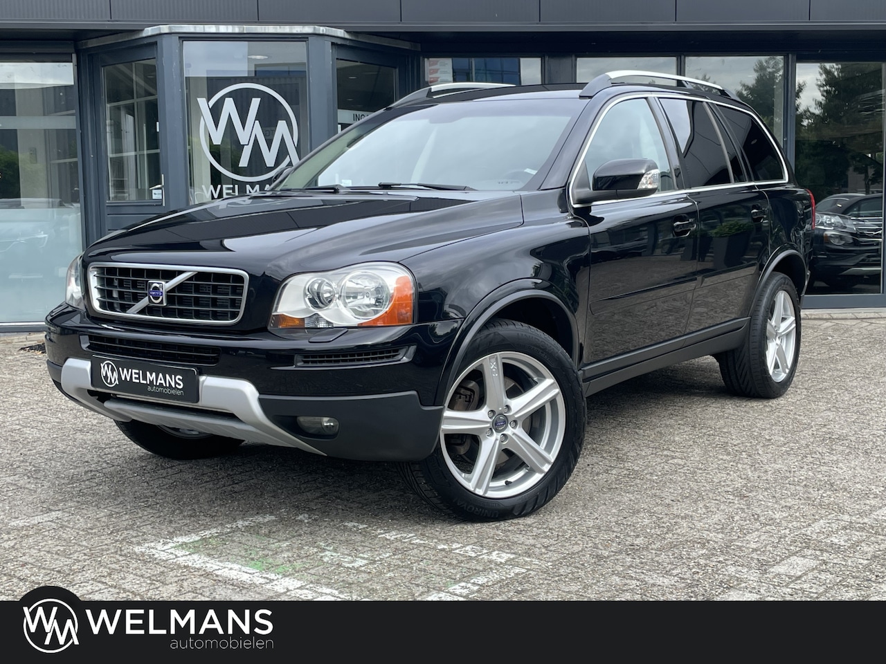 Volvo XC90 - 3.2 Sport Youngtimer | Navi | Xenon | 19 inch | Parkeercamera - AutoWereld.nl