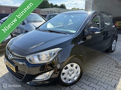 Hyundai i20 - 1.2 HP i-Motion / BJ 2015 / Airco / Origineel NL