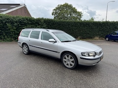 Volvo V70 - 2.4 200 PK TURBO - APK 4/2026 - AIRCO