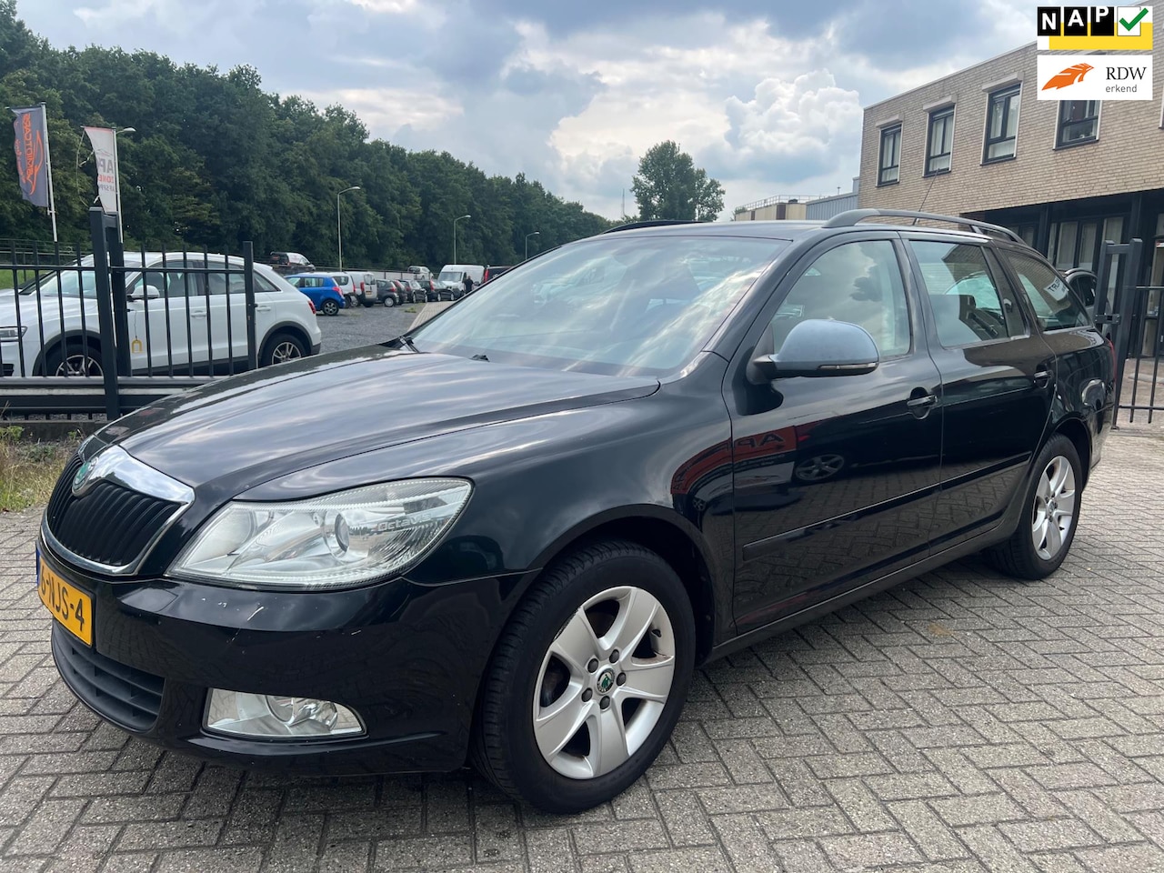 Skoda Octavia Combi - 1.2 TSI Ambition Business Line 1.2 TSI Ambition Business Line - AutoWereld.nl