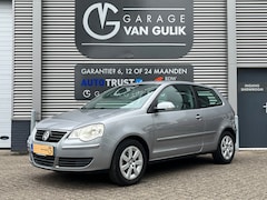 Volkswagen Polo - 1.2 Optive 54PK Airco, Isofix, Lmv, Radio/Cd-Speler, ElektrRamen+Spiegels, Bluetooth, Cent
