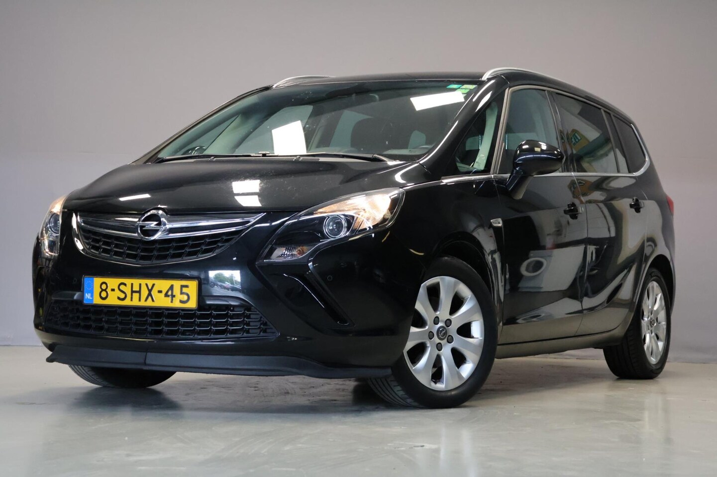 Opel Zafira Tourer - 1.4 Berlin 7p. |Navi|Airco|Cruise| - AutoWereld.nl
