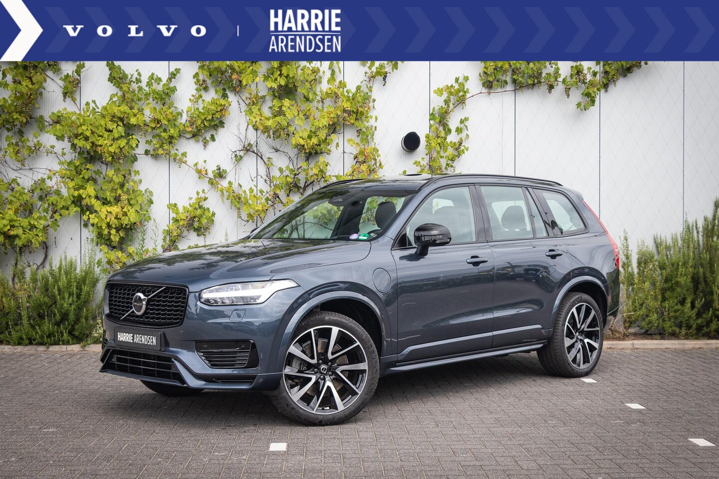 Volvo XC90 - Recharge T8 AWD Ultimate Dark | Luchtvering | Harman Kardon audio | Trekhaak | Schuif-/kan - AutoWereld.nl