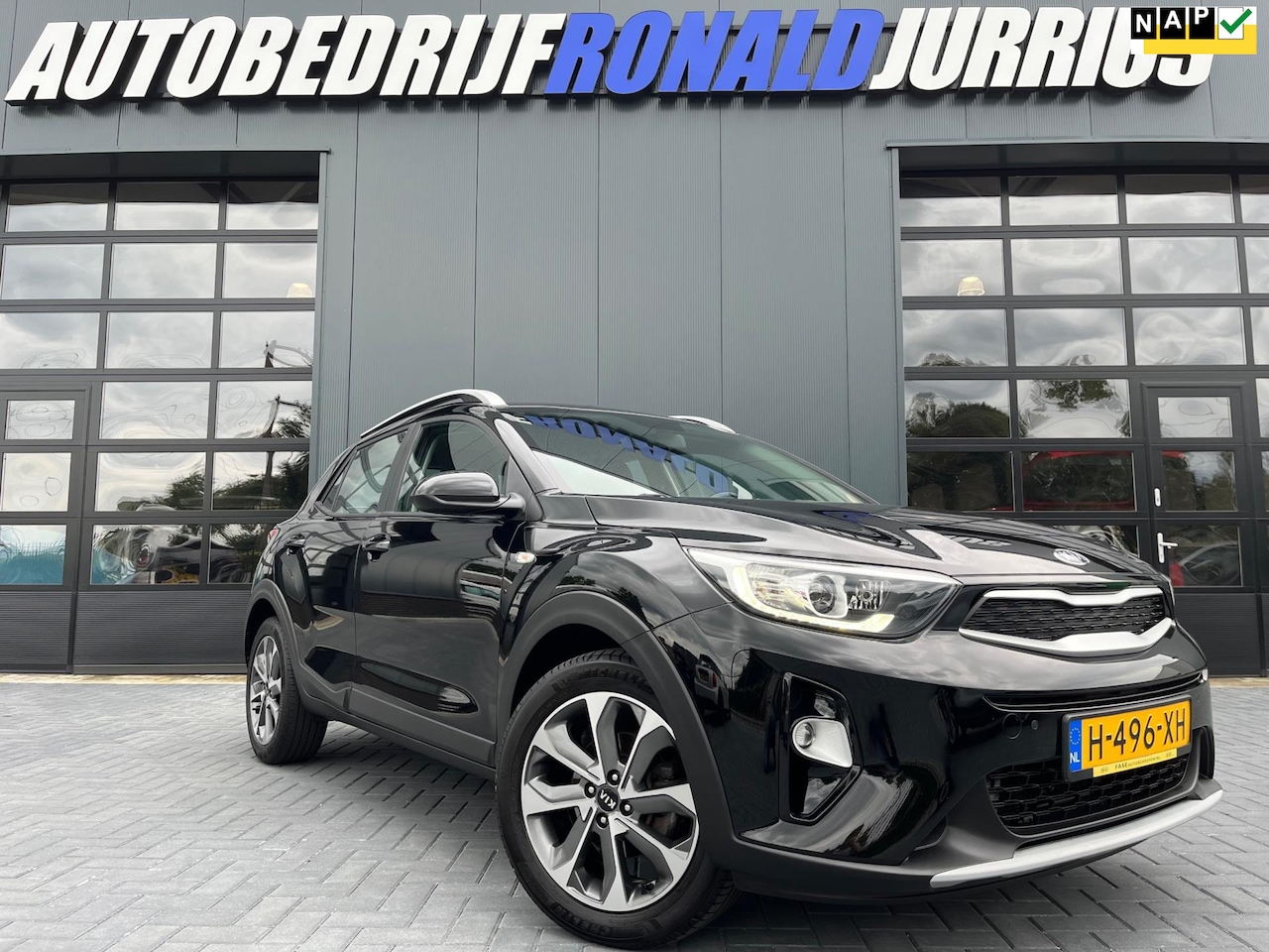 Kia Stonic - 1.0 T-GDi DynamicLine NL.Auto/Navigatie/Camera/Cruise/Climatronic/17Inch/1Ste Eigenaar/Dea - AutoWereld.nl