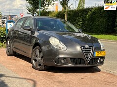 Alfa Romeo Giulietta - 1.4 T Distinctive- 170PK| GOED ONDERHOUDEN