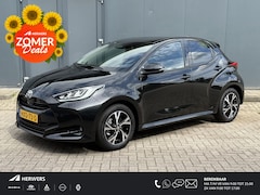 Toyota Yaris - 1.5 Hybrid 115 First Edition Automaat / Nieuw / Navigatie via Android Auto/Apple Carplay /
