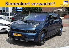 Lynk & Co 01 - 1.5 | Unieke km.stand | Pano.dak | Carplay / Androidauto | Camera | Geblindeerde achterram