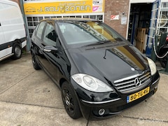 Mercedes-Benz A-klasse - 170 Elegance Automaat Airco Navi Bluetooth