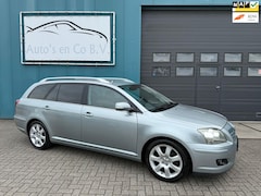 Toyota Avensis Wagon - 2.0 VVTi Executive Leder Clima Cruise 17" Achteruitrijcamera Trekhaak NL Auto NAP Apk 24-0