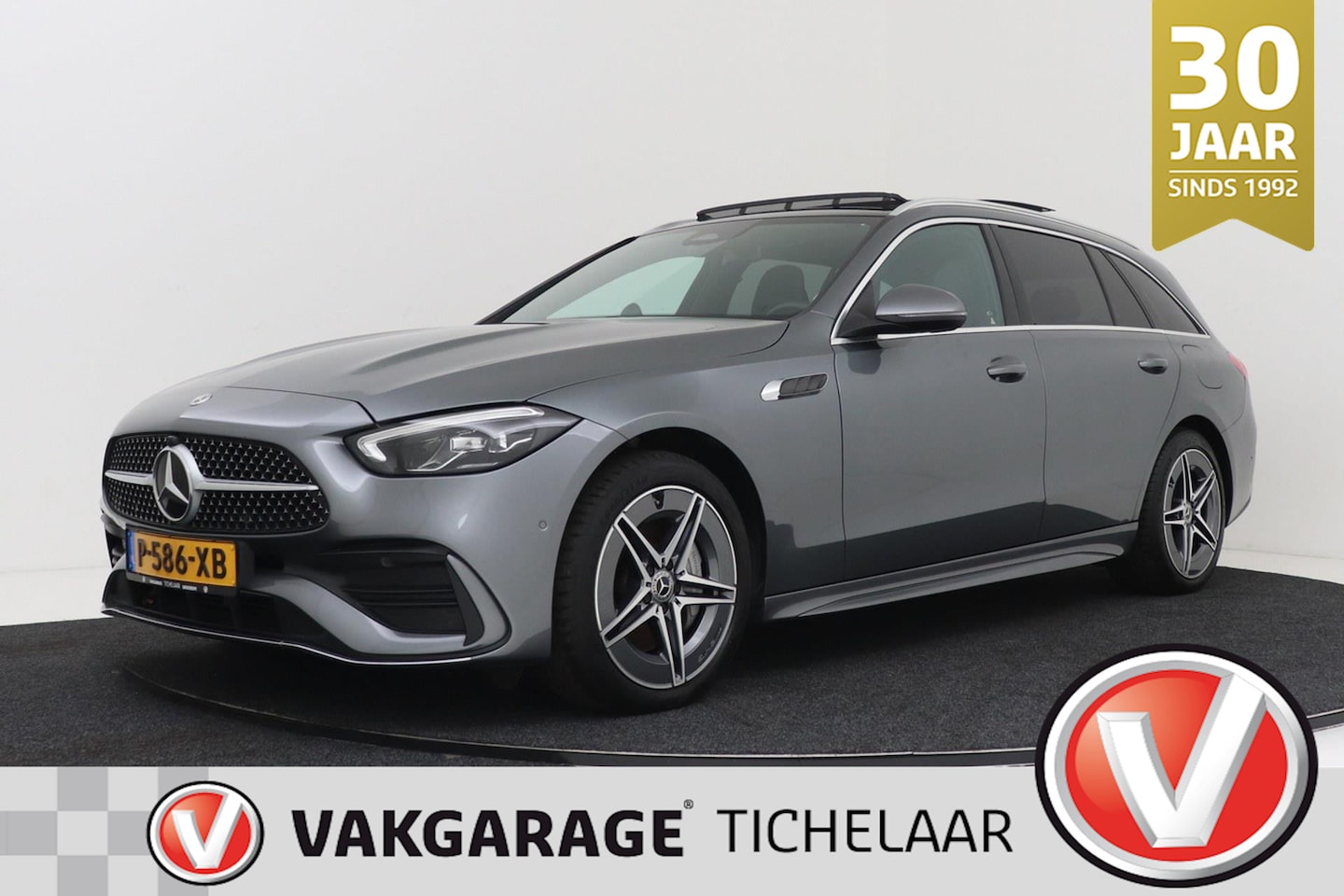 Mercedes-Benz C-klasse Estate - 300 e AMG Line | Uitklap Trekhaak | Panoramadak | Org NL | Snelladen | Burmester | CarPlay - AutoWereld.nl