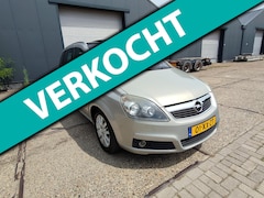 Opel Zafira - 2.2 Temptation ( 7-persoons )